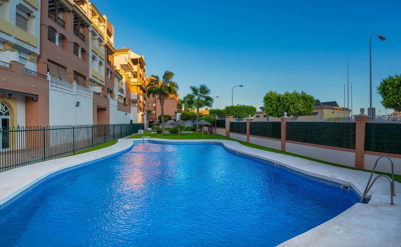 90 M2 En La Mejor Zona De Roquetas Apartment Roquetas de Mar